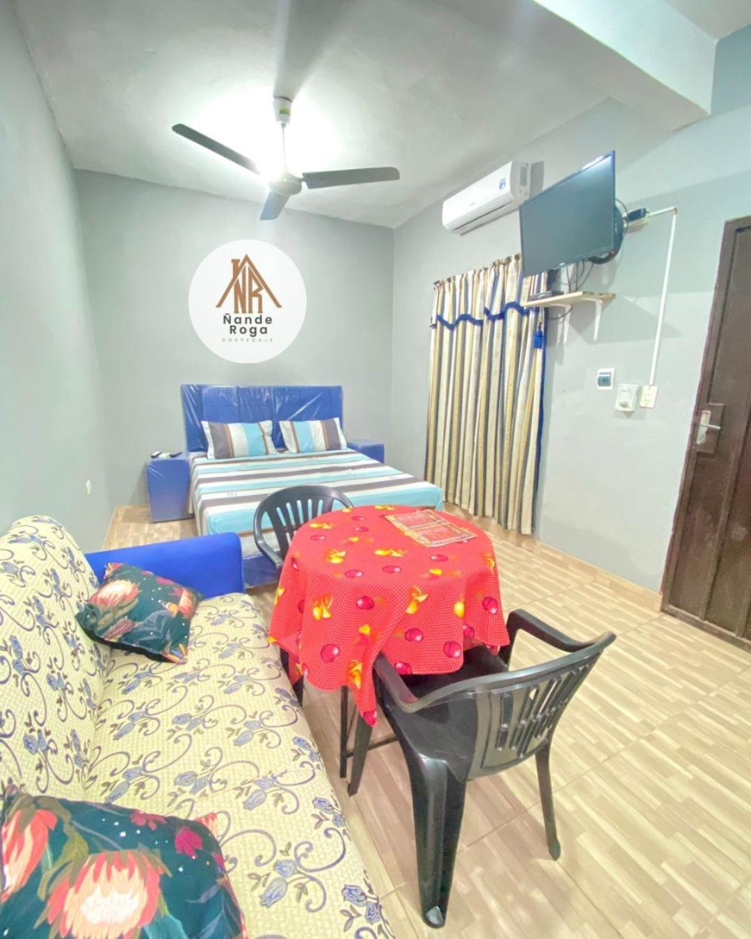 Hospedaje Nande Roga Capiata Екстер'єр фото